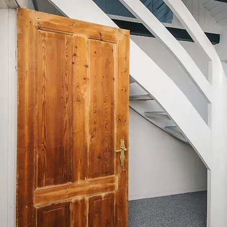 5 Person In Σπίτι διακοπών *