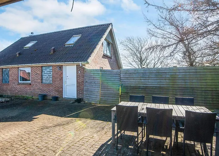 5 Person In Σπίτι διακοπών *