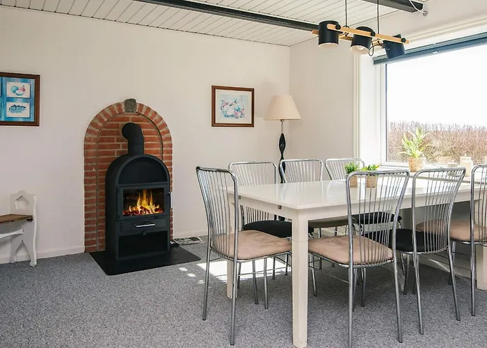 5 Person In Σπίτι διακοπών