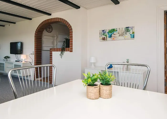 5 Person In Σπίτι διακοπών